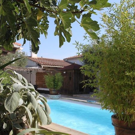 בובר Site Machambreencamargue מראה חיצוני תמונה