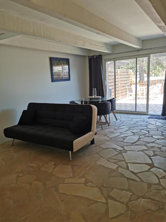בובר Site Machambreencamargue מראה חיצוני תמונה