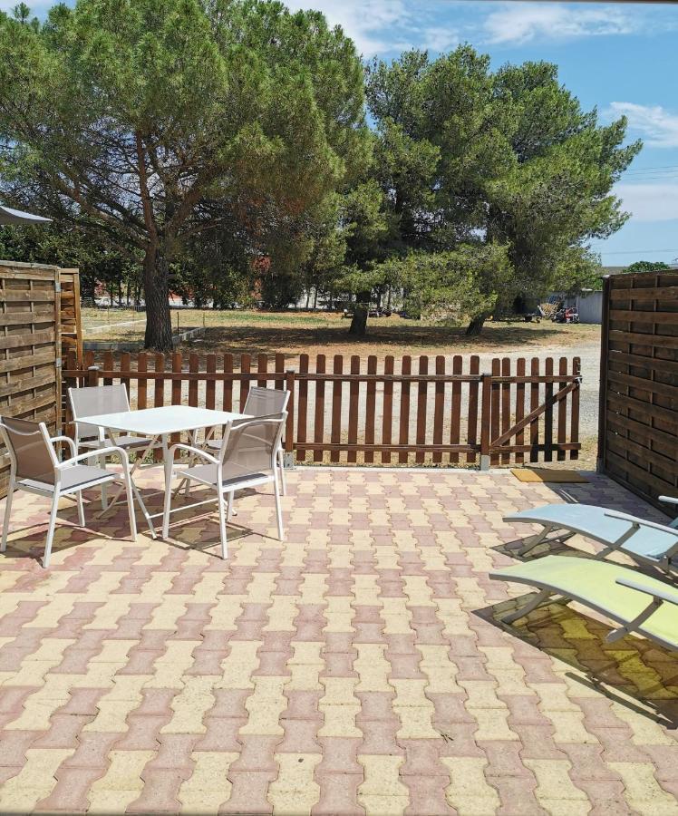בובר Site Machambreencamargue מראה חיצוני תמונה
